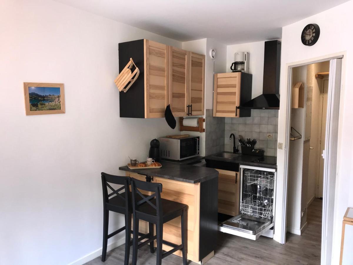 Studio Chaleureux A La Foux D'拉富 外观 照片