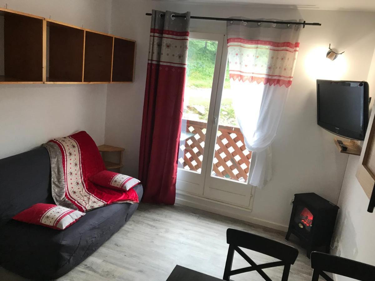 Studio Chaleureux A La Foux D'拉富 外观 照片
