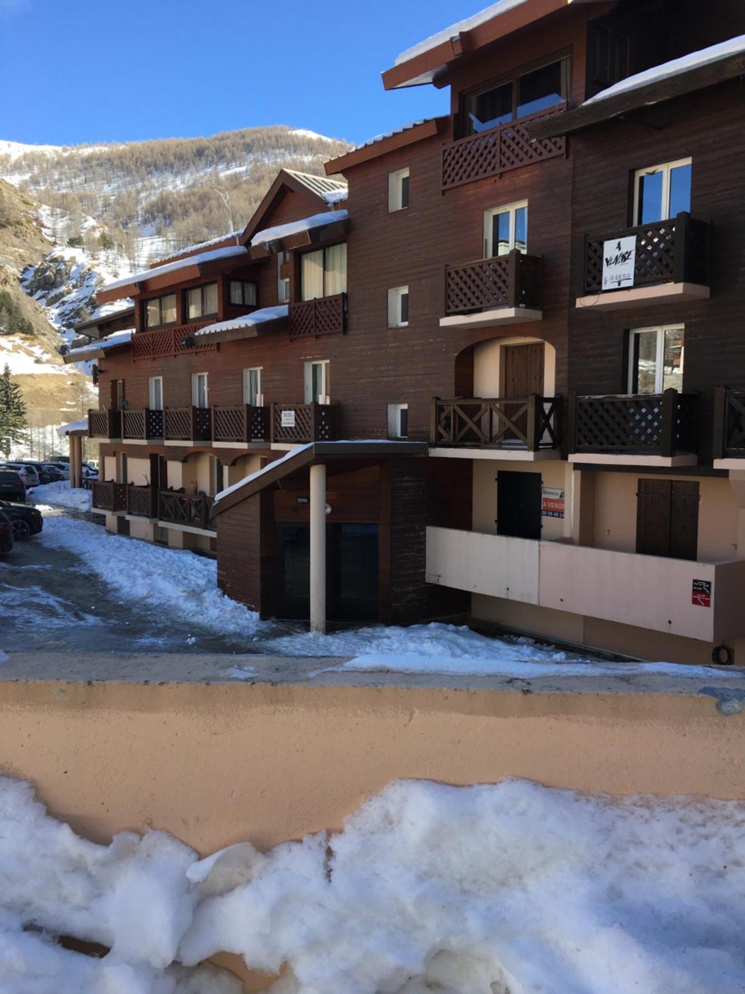 Studio Chaleureux A La Foux D'拉富 外观 照片
