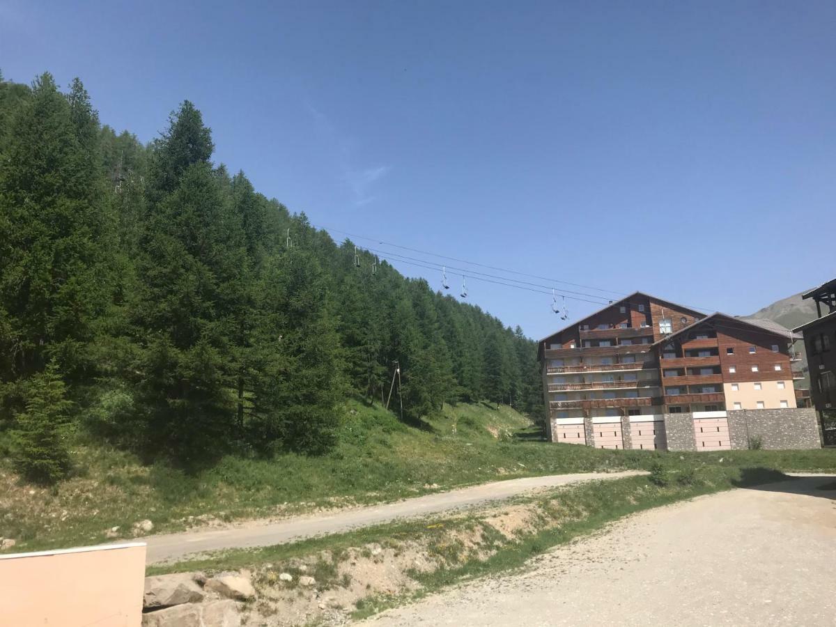 Studio Chaleureux A La Foux D'拉富 外观 照片